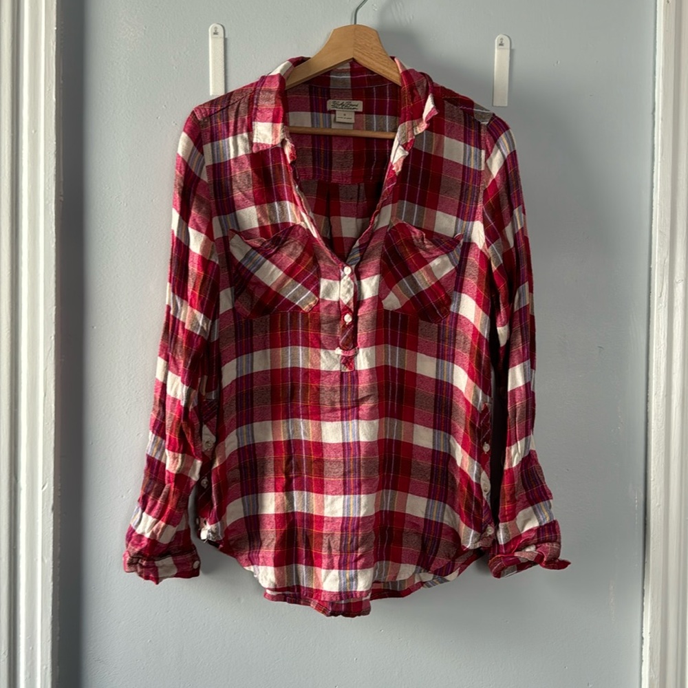 Luck brand shirt with side buttons